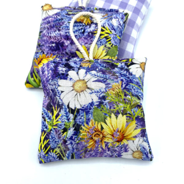 catzup-Lavendelkissen mit Aufhängeschleife - "Lavendel" - 3er Set – Bild 3
